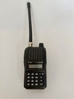 ICOM IC-V80 VHF Transceiver Marine Walkie Talkie 8W 10KM